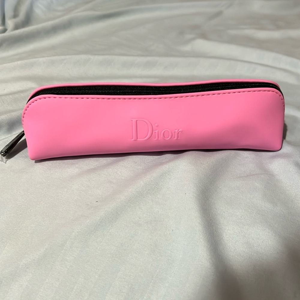 Dior pouch